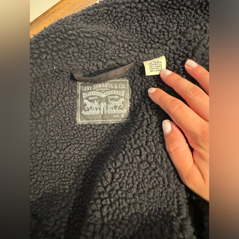 Levi’s Comfy Jacket - image 7